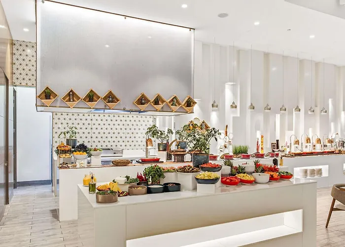 Grand Mercure Dubai City